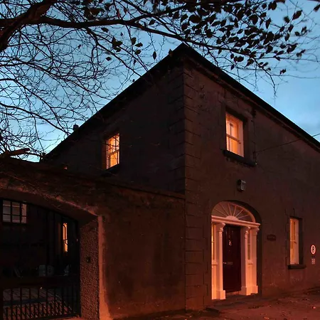 Corrib House Guest Отель типа 